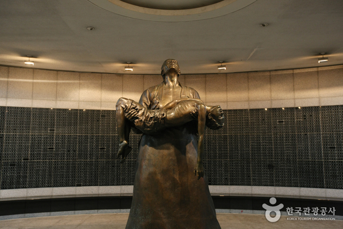 L’insurrezione di Gwangju e l’arte da essa ispirata: parte 8 – Monumenti ed&nbsp;edifici